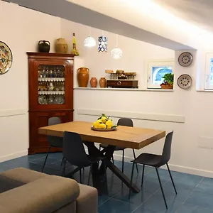 appartamento-antica-residenza-amalfitana.hotels-amalfi.com/